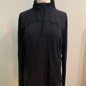 Lululemon Run for Gold 1/2 Zip in Black